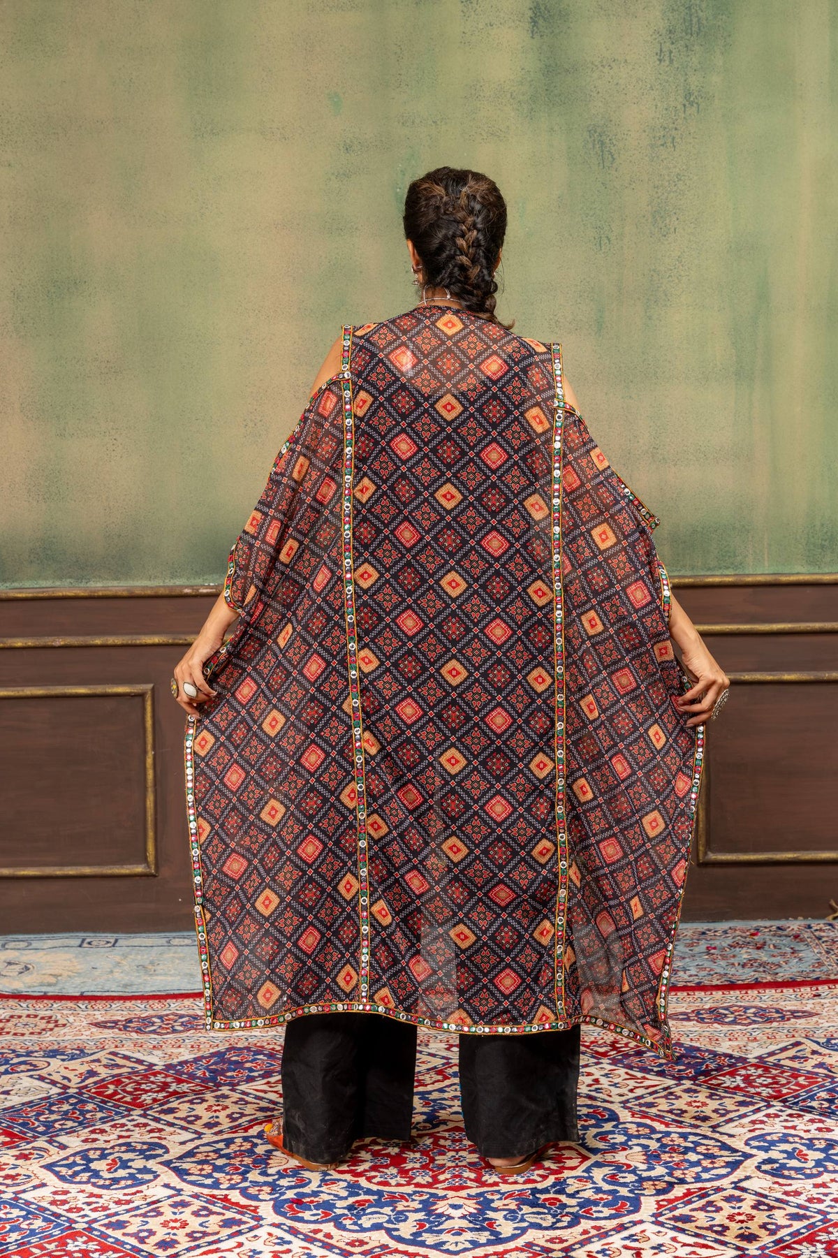 Rang Kaftan Black Embroidered Kaftan with Embroidered Mirror Work Jeans Set