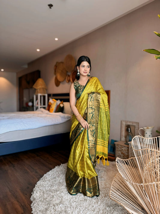 Lemon Yellow Kanjivaram Silk Saree with Bottle Green Peacock Border & Rich Zari Pallu