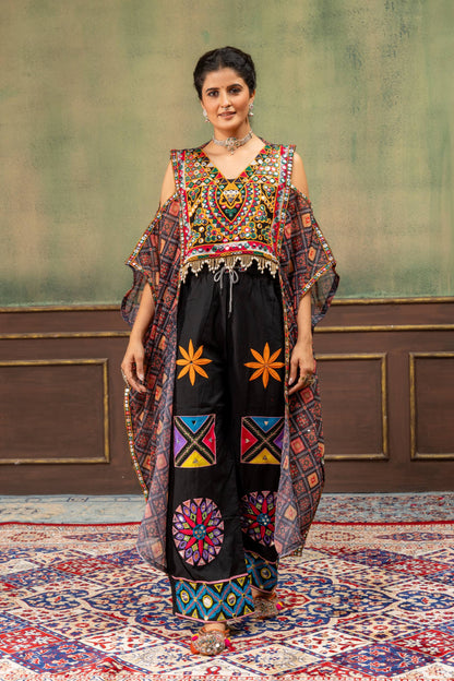 Rang Kaftan Black Embroidered Kaftan with Embroidered Mirror Work Jeans Set