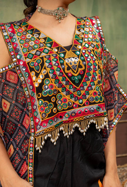 Rang Kaftan Black Embroidered Kaftan with Embroidered Mirror Work Jeans Set
