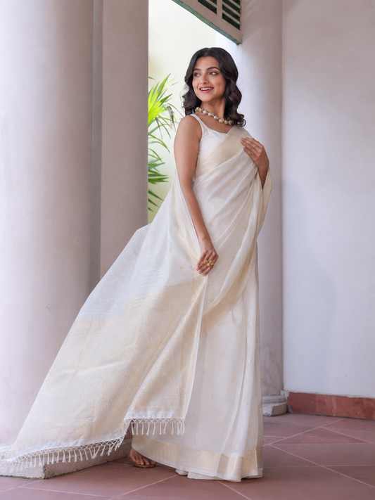 Premium Off White Gold Butti Zari Woven Saree with Rich Pallu & Tassels | Wedding & Festive Wear