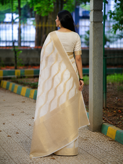 Elegant Off White Gold Zari Woven Saree with Rich Border | Premium Festive & Wedding Wear