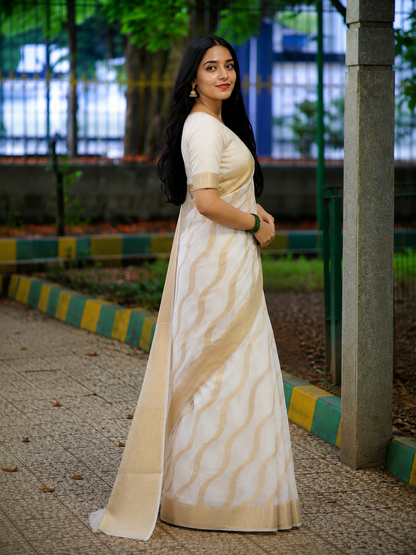 Elegant Off White Gold Zari Woven Saree with Rich Border | Premium Festive & Wedding Wear